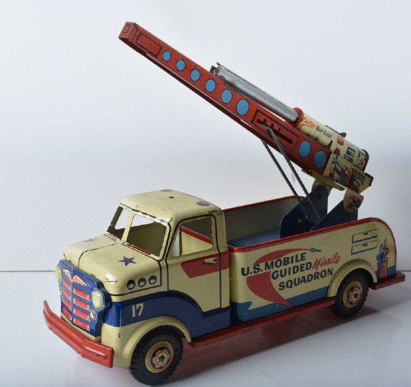 MARX Pressed Steel US MOBILE GUIDED MISSILE TRUCK: Excellent Marx Truck. Great colors and details. All original. Missing Missile. 18". Very Good