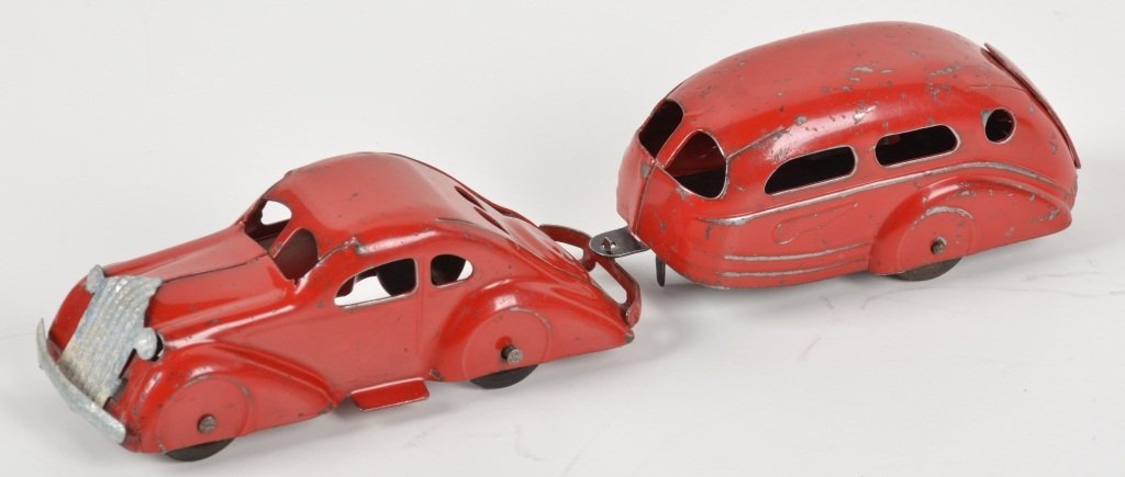 WYANDOTTE Pressed Steel CAR & TRAILER (1 of 2)