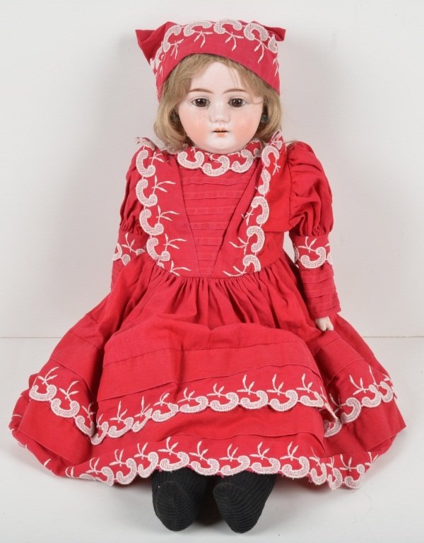 German Bisque Heuabach Koppelsdorf Doll (1 of 2)