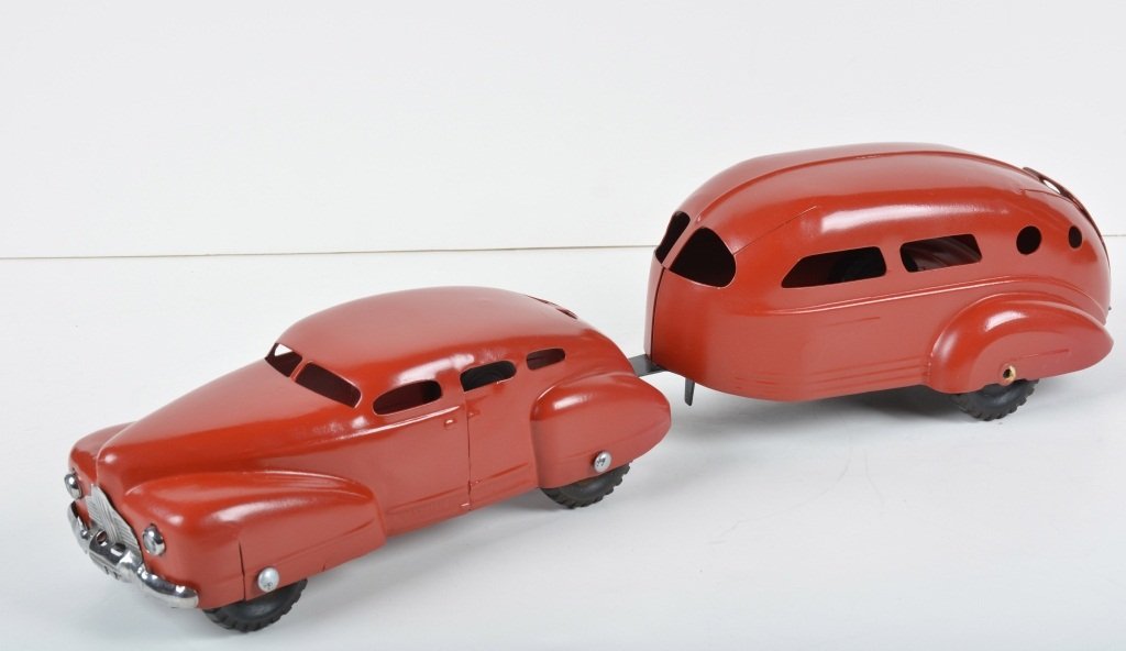 WYANDOTTE Pressed Steel CAR and TRAILER (1 of 4)