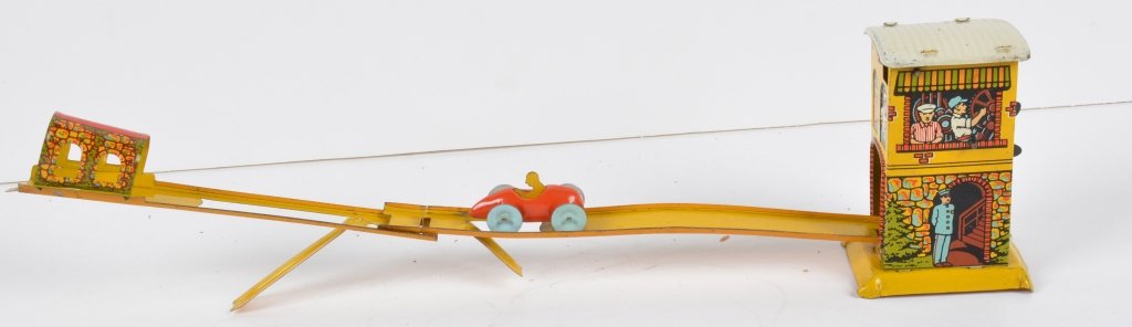 UNIQUE ART Tin Windup CAPITOL HILL RACER] (1 of 4)