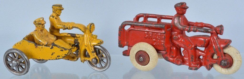 Lot of 2 HUBLEY Cast Iron MOTORCYCLES (1 of 3)