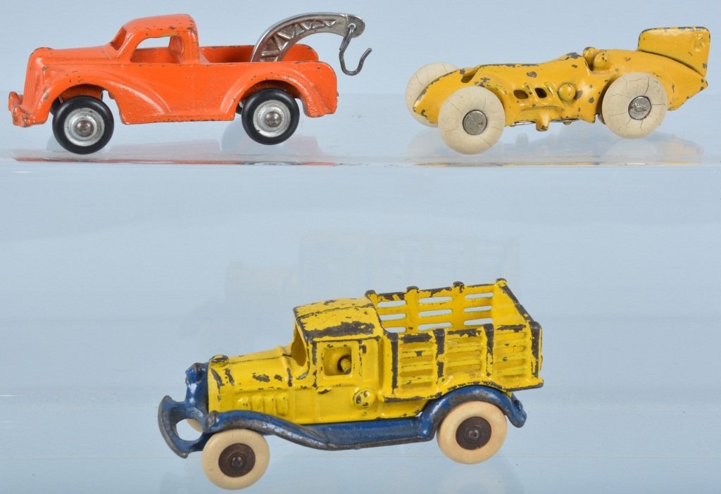 Lot of 3 CAST IRON VEHICLES (1 of 5)