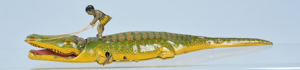 CHEIN Tin Windup NATIVE ON ALLIGATOR (1 of 4)