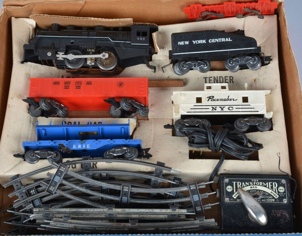 MARX ELECTRIC TRAIN SET w/ BOX (1 of 2)
