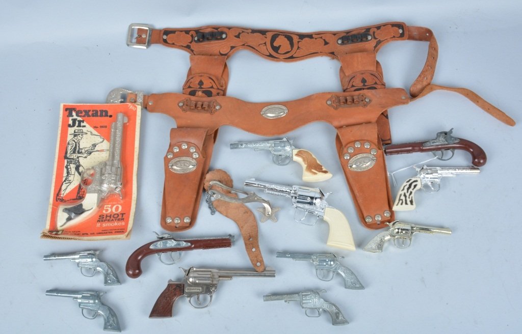 Lot of HUBLEY CAP GUNS & MORE (1 of 4)