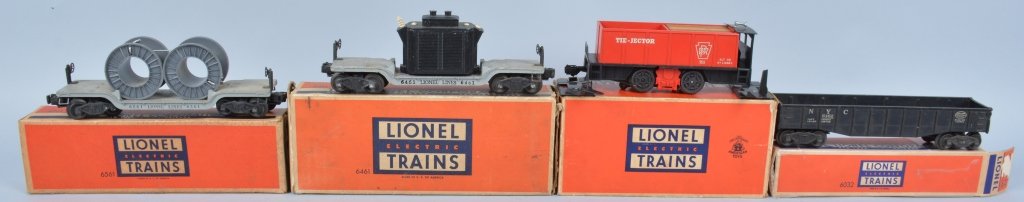 Lot of 4 LIONEL TRAIN CARS w/ Box (1 of 10)