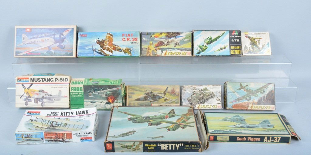 Lot of 13 Vintage Model Kits, Unbuilt (1 of 2)