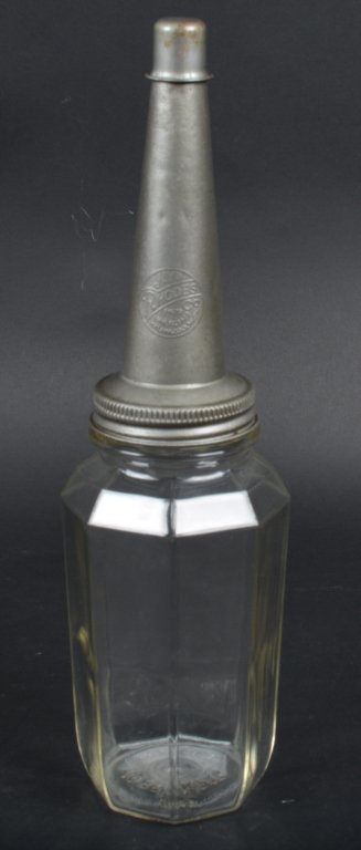 OCTOGON GLASS OIL BOTTLE & SPOUT (1 of 4)