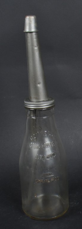 HANDY OILER GLASS OIL BOTTLE w/ SPOUT: Great glass oil bottle dated 1922. With spot and lid. No cracks. 15" Excellent