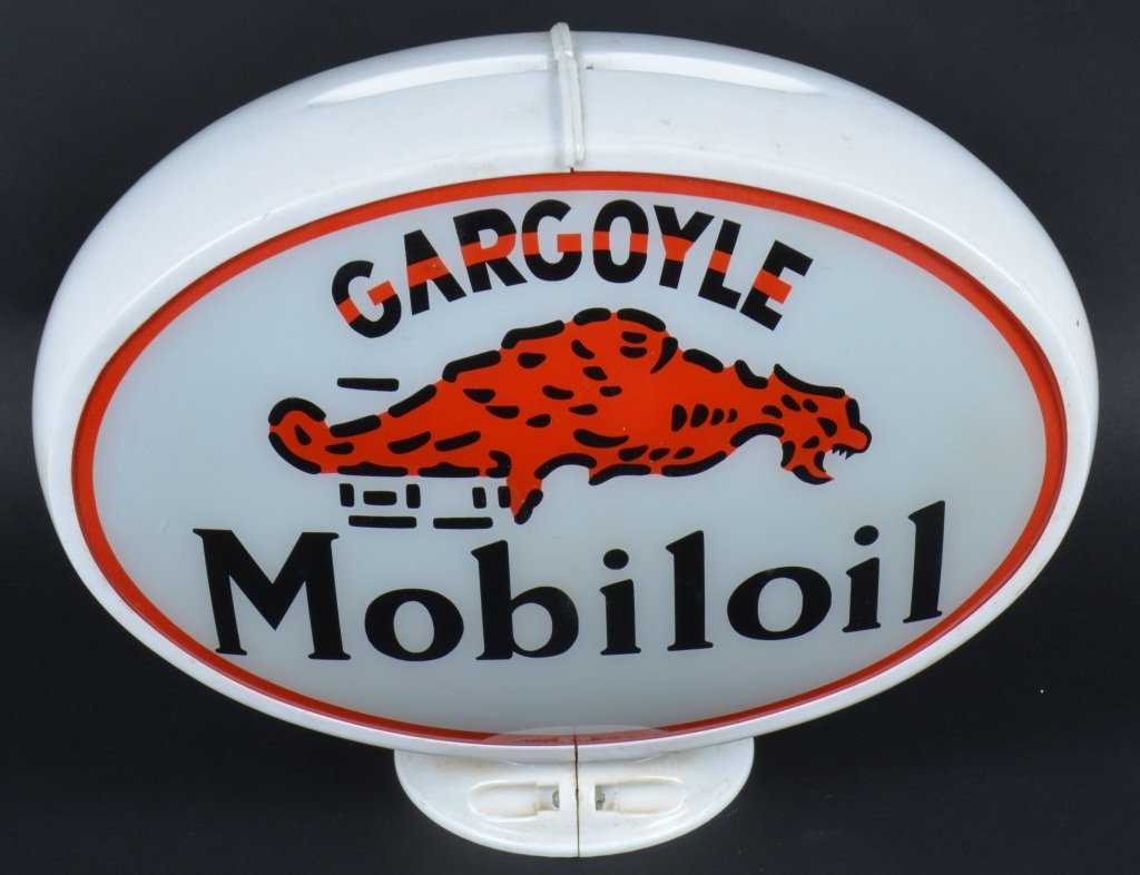 MOBILOIL GARGOYLE GAS GLOBE: Weber's modern Mobile Gargolye Gas Globe. Nice glass lenses with great color. Plastic housing. No cracks. Excellent