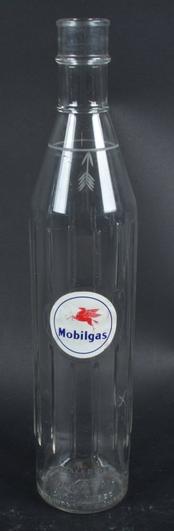 THE UNIQUE CO GLASS OIL BOTTLE (1 of 3)