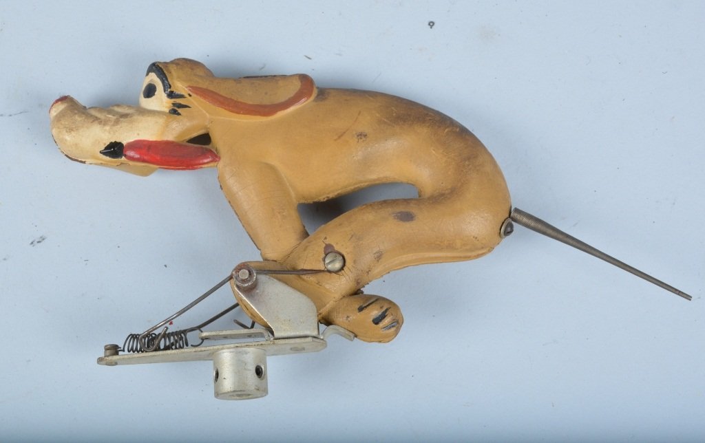 1930s RUBBER WALT DISNY'S PLUTO CARNIVAL TARGET (1 of 3)