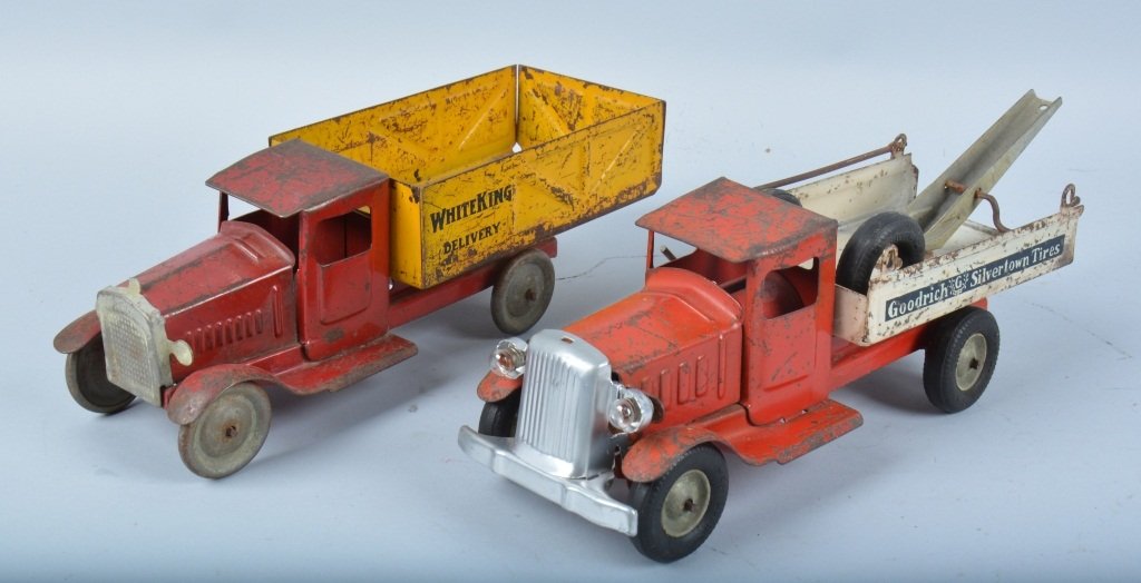 Lot of 2 METALCRAFT TRUCKS (1 of 6)