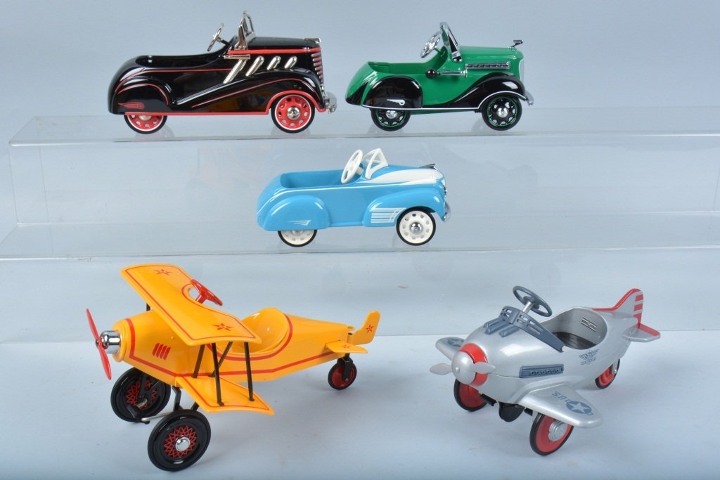 Lot of 5 HALLMARK KIDDIE CAR CLASSICS (1 of 3)