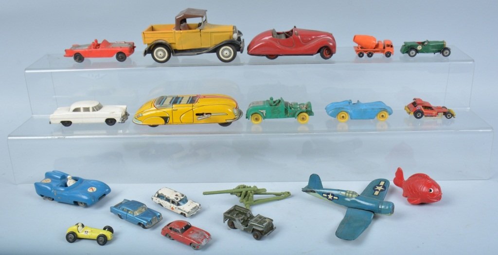 Lot of VINTAGE CARS SCHUCO, MARX, & MORE (1 of 6)