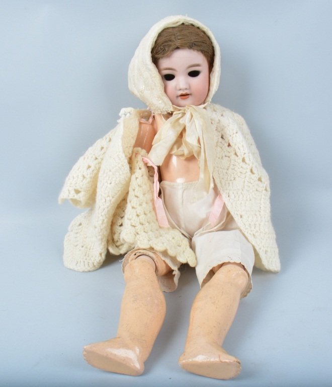 SIMON & HALBIG PORCELAIN DOLL (1 of 3)