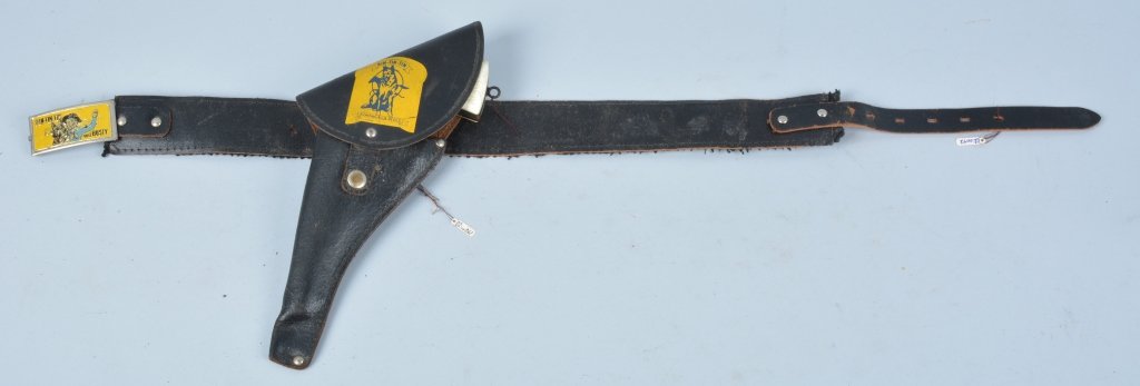 RIN TIN TIN CAP PISTOL & HOLSTER: Excellent original cap pistol with matching leather holster. Holster belt has Rin Tin Tin buckle. Excellent