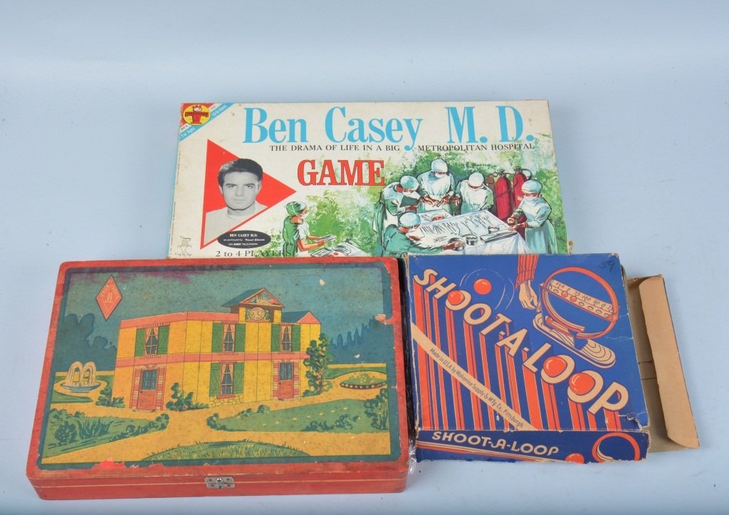 LOT OF 3 VINTAGE TOYS (1 of 5)