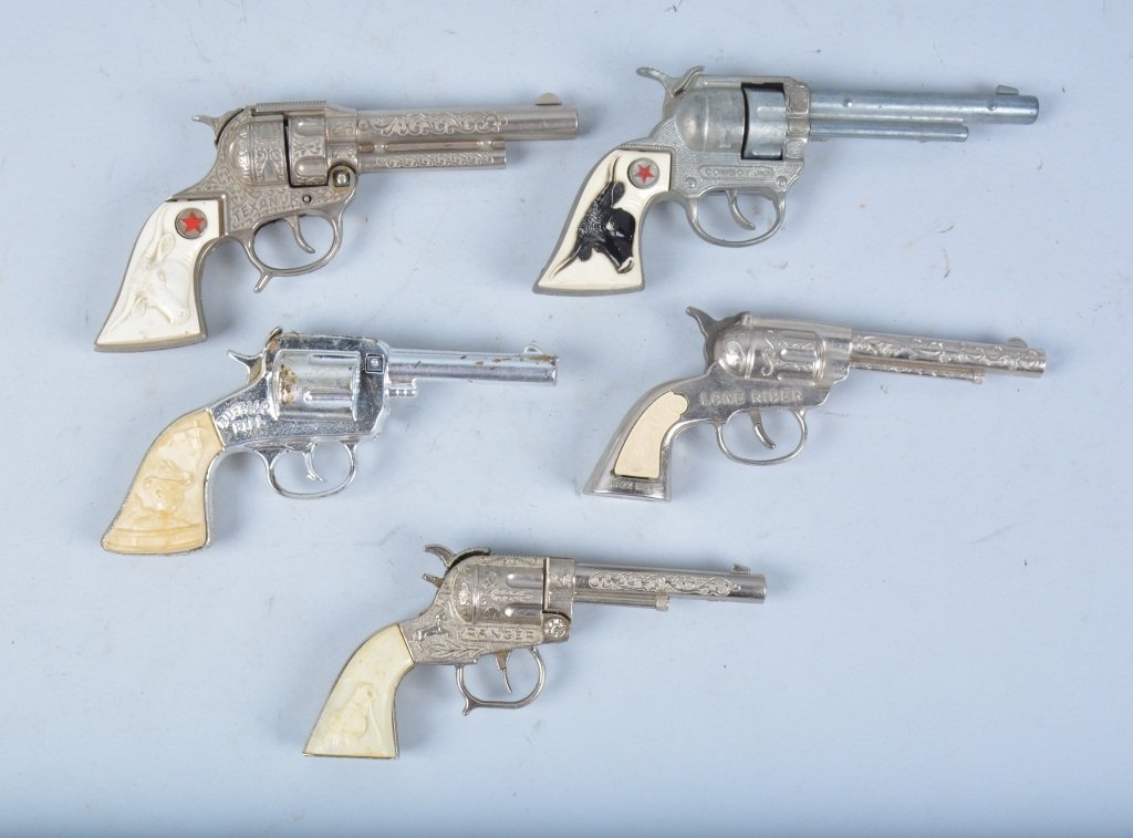 Lot of 5 VINTAGE CAP GUNS (1 of 3)