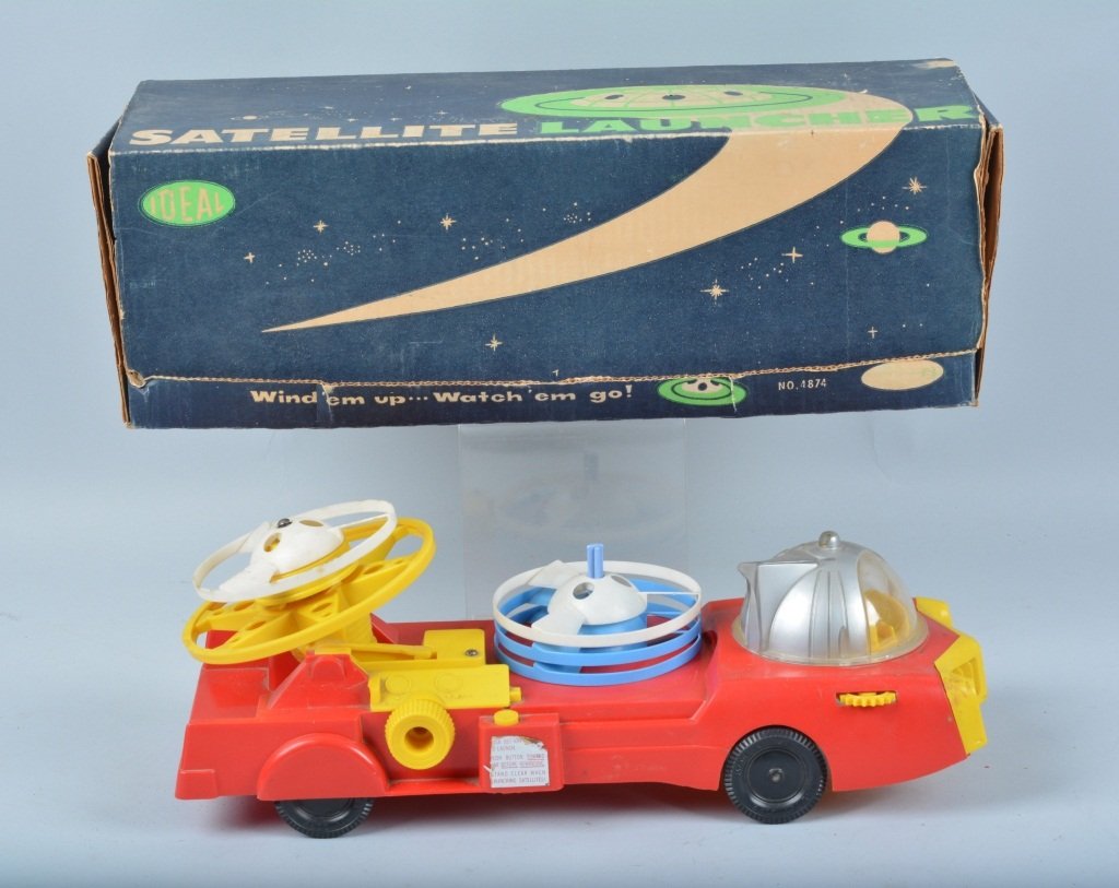 IDEAL SATELLITE LAUNCHER w/ BOX (1 of 5)