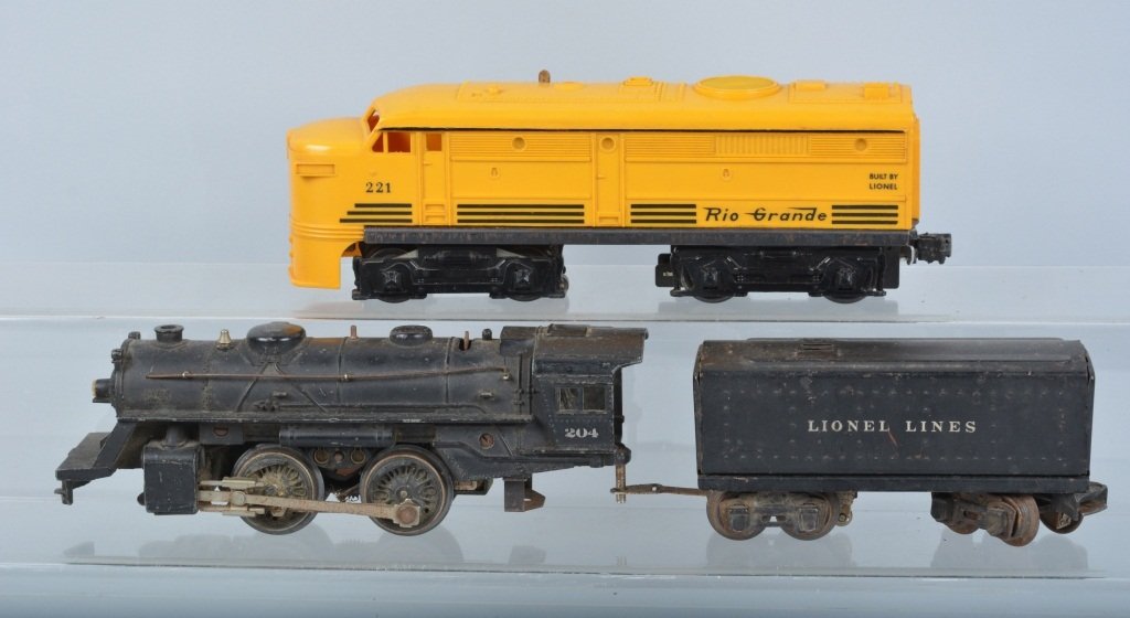 Two Lionel Engines (1 of 5)