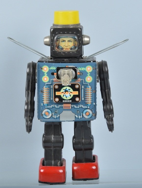 JAPAN Battery Op FIGHTING SPACEMAN ROBOT (1 of 6)
