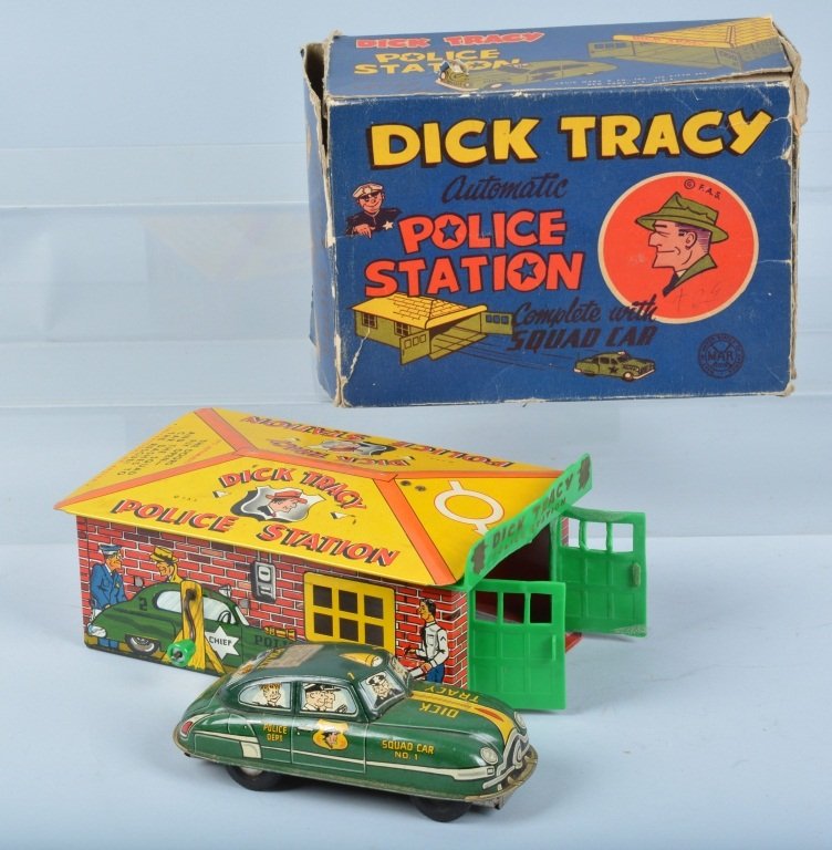 MARX DICK TRACY POLICE STATION & CAR w/ BOX (1 of 8)