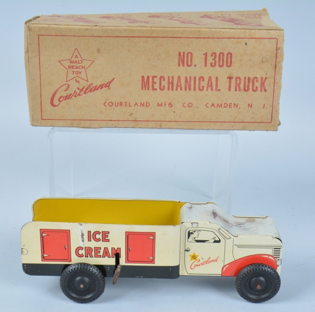 COURTLAND Tin Windup ICE CREAM TRUCK w/ BOX (1 of 8)
