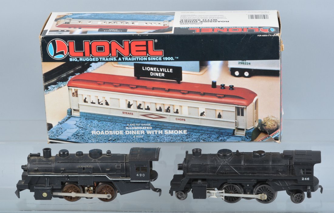 Lot Lionel Diner Boxed, and 2 Engines: Lot includes Diner No.6-12722, and Locomotives Nos. 246 and 490. Excellent