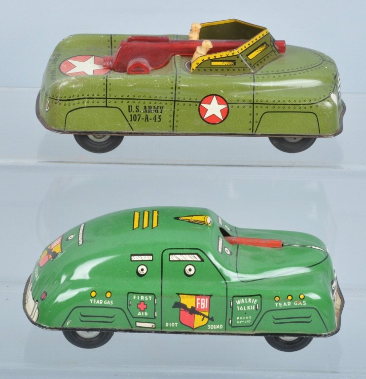 COUTRLAND FBI RIOT CAR & US ARMY TANK CAR (1 of 4)