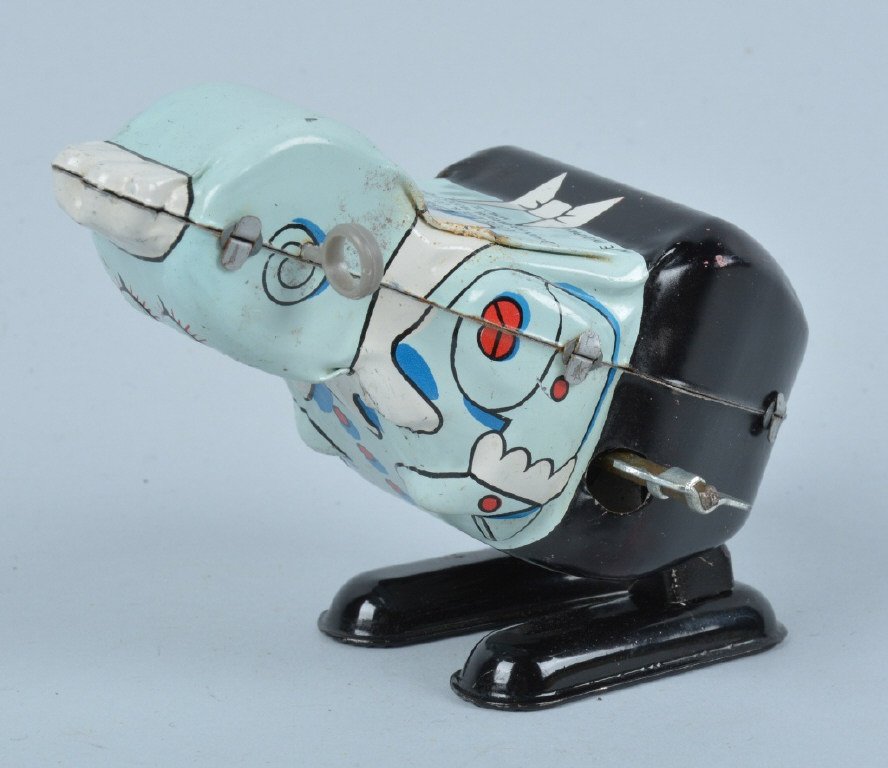 LINEMAR Tin Windup ROSIE THE ROBOT (1 of 4)