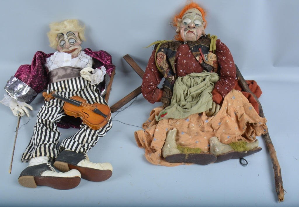 MARTIN Marionette OLD LADY & VIOLINIST (1 of 7)
