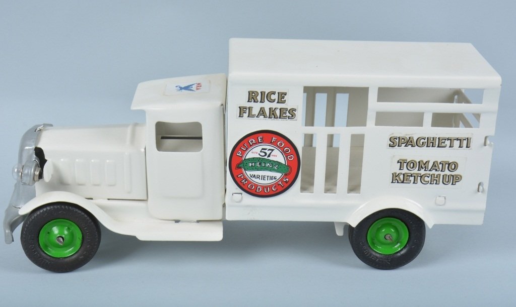 METALCRAFT Pressed Steel HEINZ PICKLE TRUCK (1 of 4)