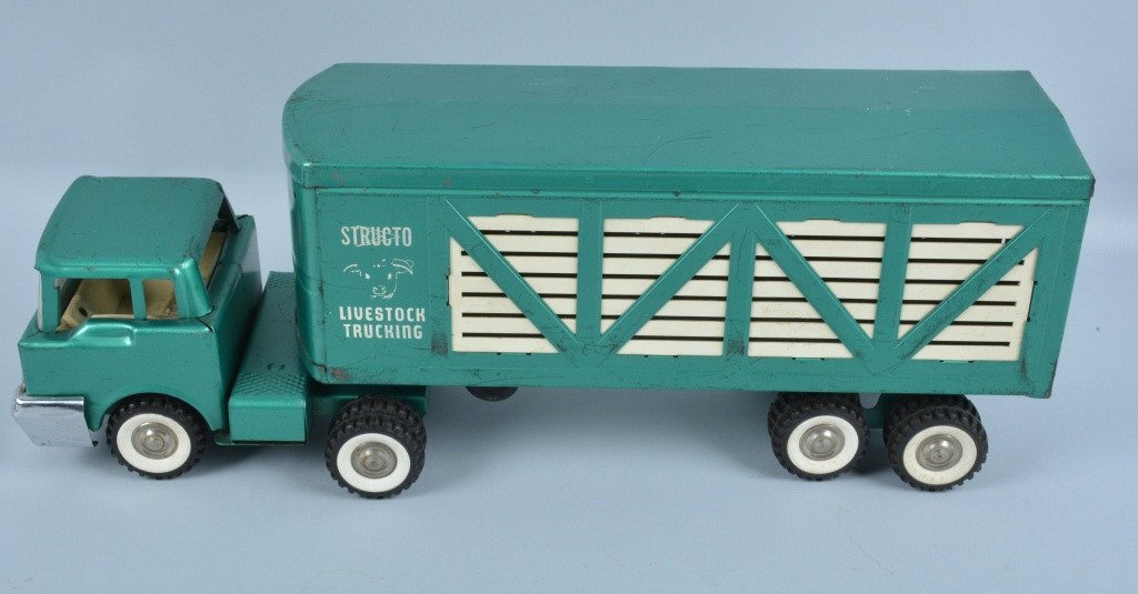 STRUCTO Pressed Steel LIVESTOCK TRUCK (1 of 5)