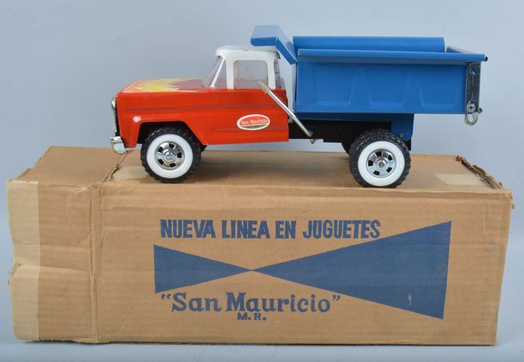 SAN MAURICIO "TONKA" DUMP TRUCK w/ BOX (1 of 10)