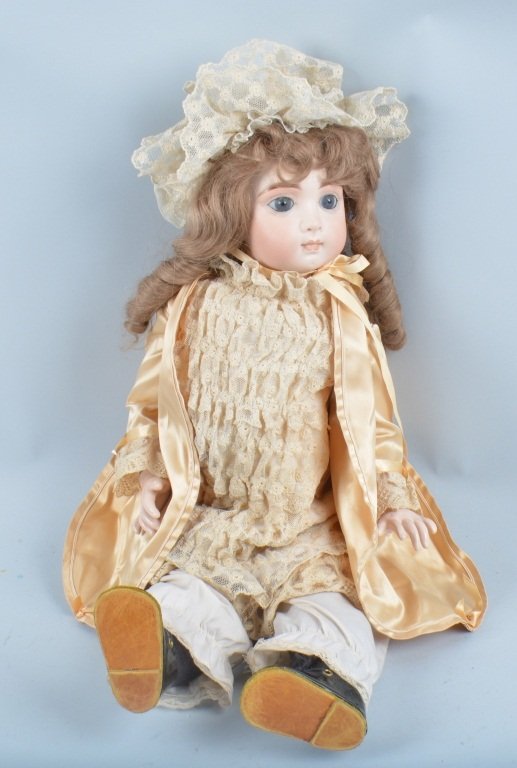 Large BISQUE DOLL (1 of 3)