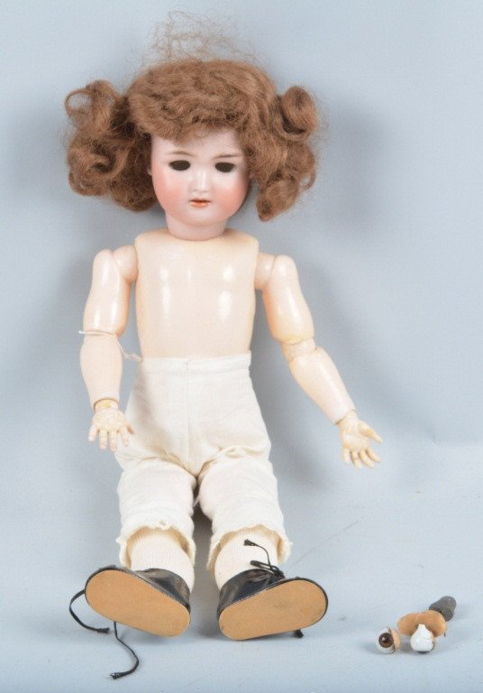 SIMON & HALBIG PORCELAIN DOLL (1 of 4)