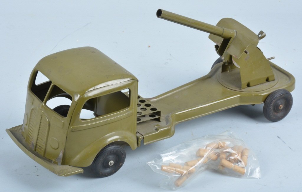 KINGSBURY Tin Windup ARTILLARY TRUCK (1 of 5)