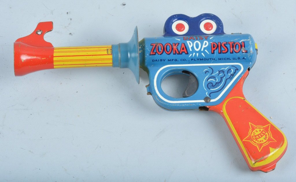 DAISY ZOOKA POP PISTOL: Nice Daisy Zooka Pop Pistol. All original with nice colors. Works. 9" Excellent