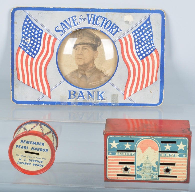 3 VINTAGE POLITICAL BANKS MacArthur & Pearl Harbor (1 of 3)