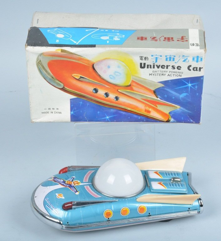 RED CHINA Battery Op UNIVERSE CAR w/ BOX (1 of 5)