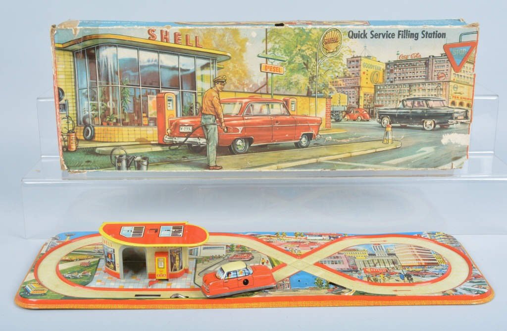 TECHNOFIX GERMANY SHELL SERVICE STATION, BOXED (1 of 6)