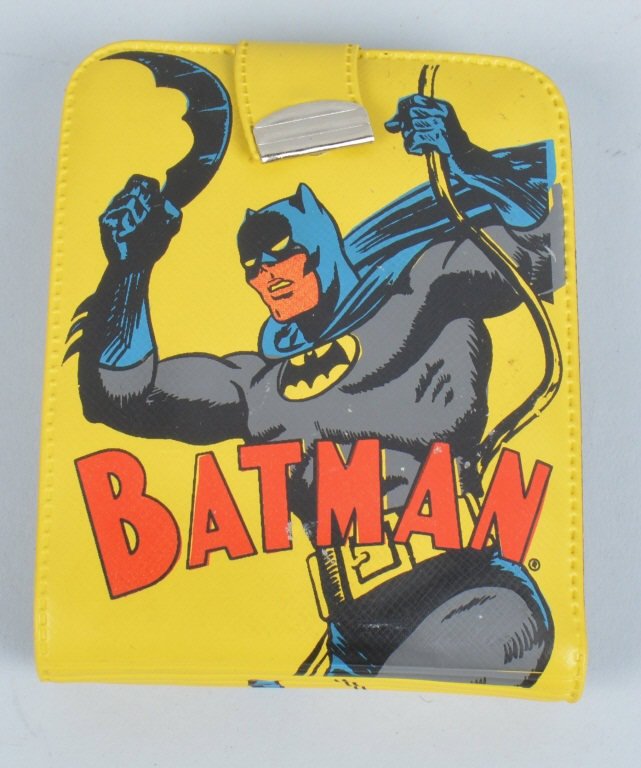 1966 BATMAN VINYL WALLET: Made by Standard plastics a subsiduary of Mattel. Superb graphics. Excellent