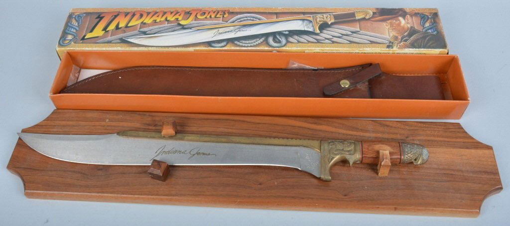 INDIANA JONES, KHYBER BOWIE KINFE BOXED (1 of 6)