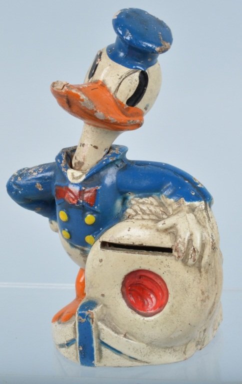 WDE DONALD DUCK Nodder BANK (1 of 4)