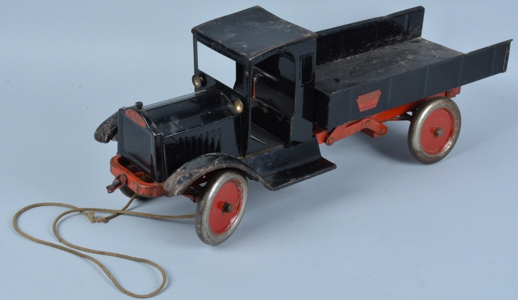 KEYSTONE Pressed Steel PACKARD DUMP TRUCK (1 of 4)