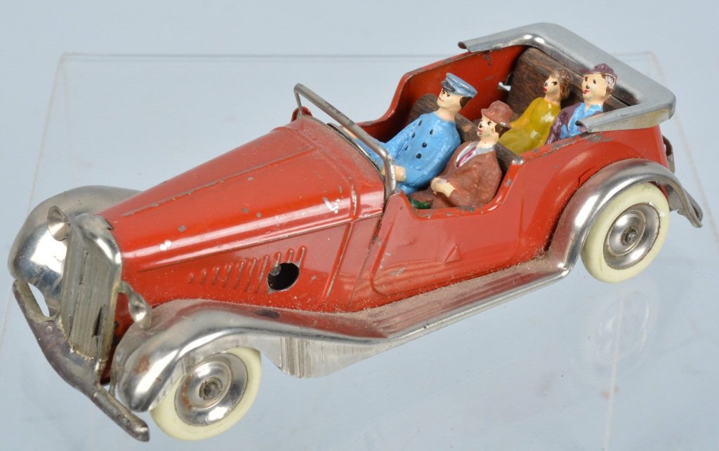 TRI-ANG MINIC VAUXHALL OPEN CAR w/ PASSENGERS (1 of 4)
