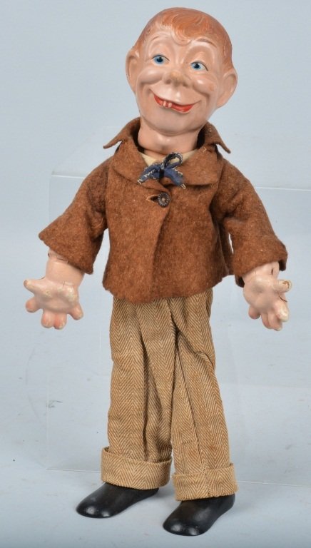 IDEAL MORTIMER SNERD DOLL (1 of 3)