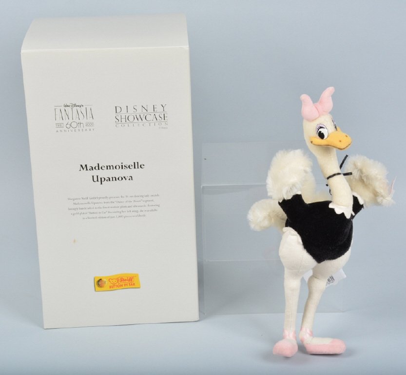 STEIFF FANTASIA 60th ANNIVER MADEMOISELLE UPANOVA (1 of 4)